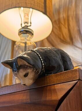 Rare Vintage 1990s Hand-Painted Pottery Cat Shelf Sitter